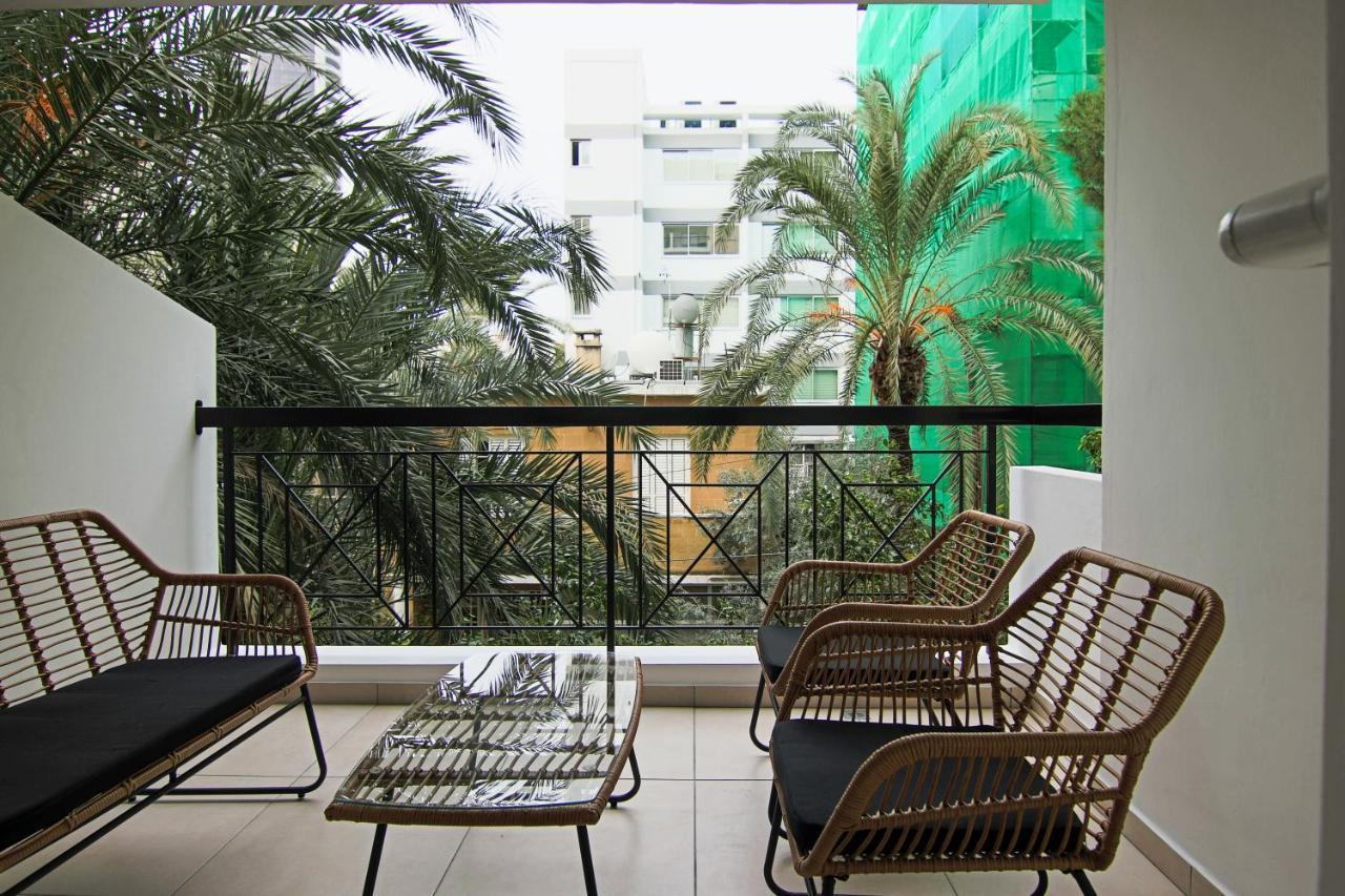 Phaedrus Living City View Luxury Iras Flat 102 Nicosia Exteriör bild